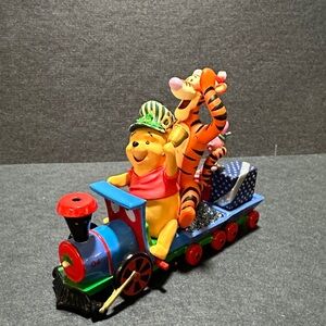 Disney Winnie the Pooh & Tigger Train - Red, Blue, Green